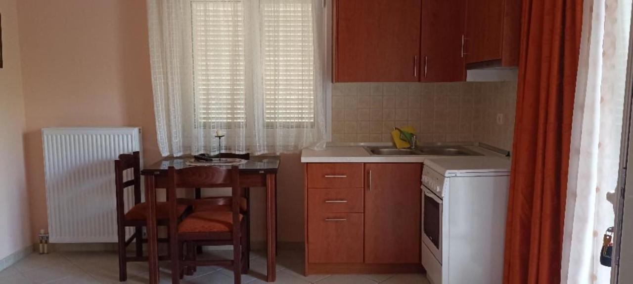 Ferienwohnung Pigeon House Plataria Exterior foto